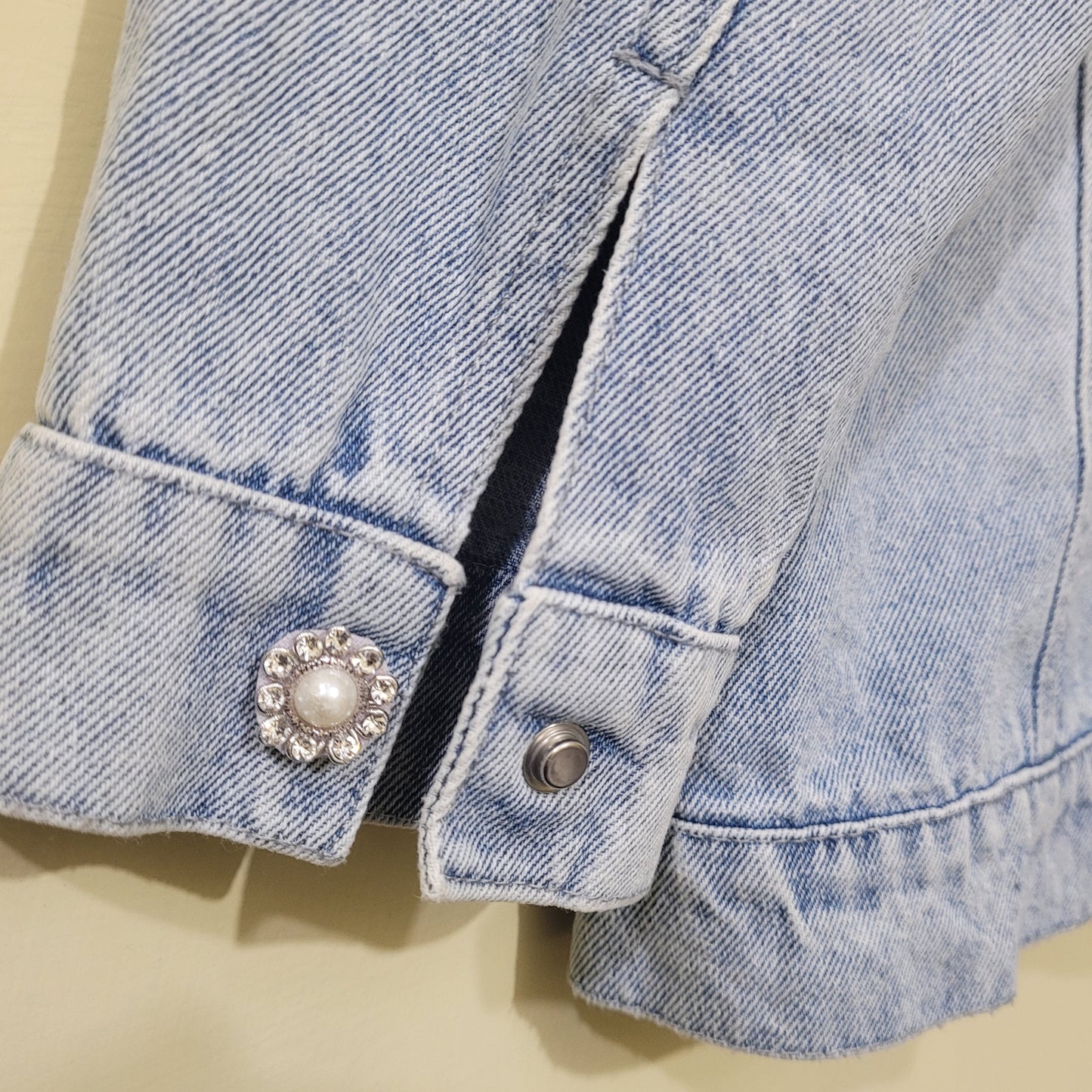 Emberaa Women's Pearl-Detail Denim Jacket – Limited Edition