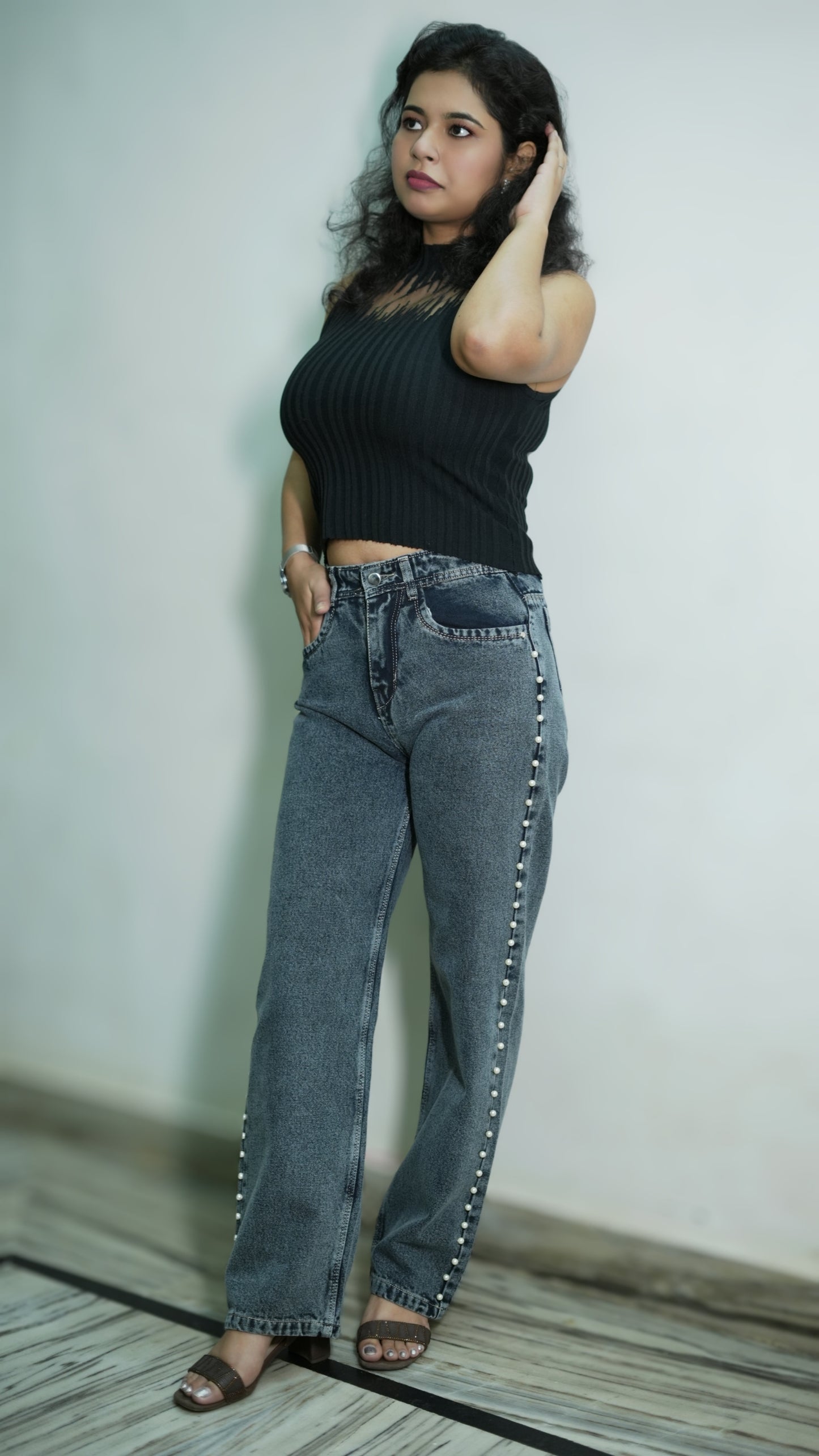 Pearl Design Straight Fit Jeans