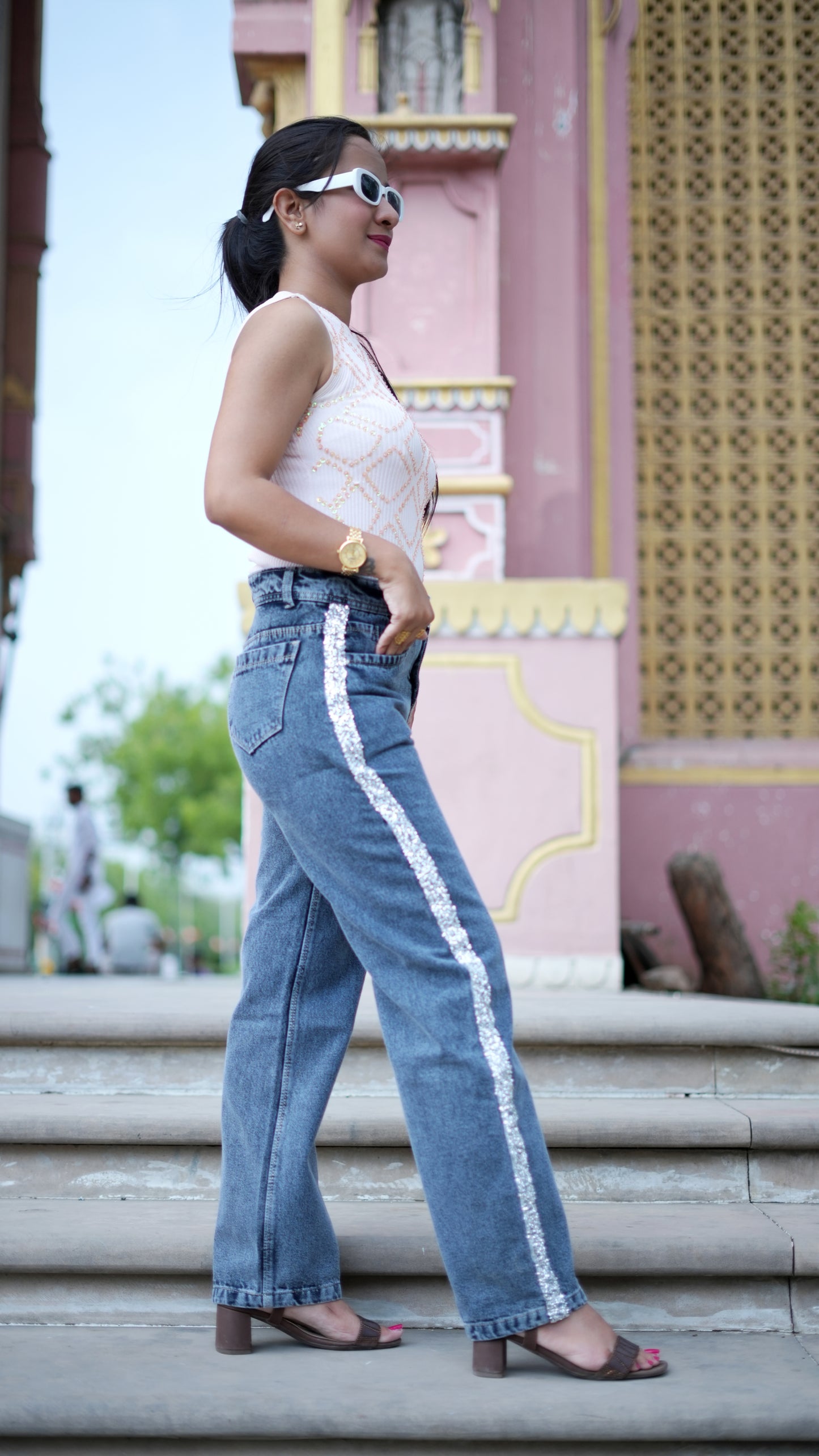 Glowtrail Straight Fit Jeans