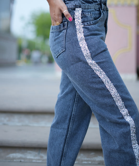 Glowtrail Straight Fit Jeans