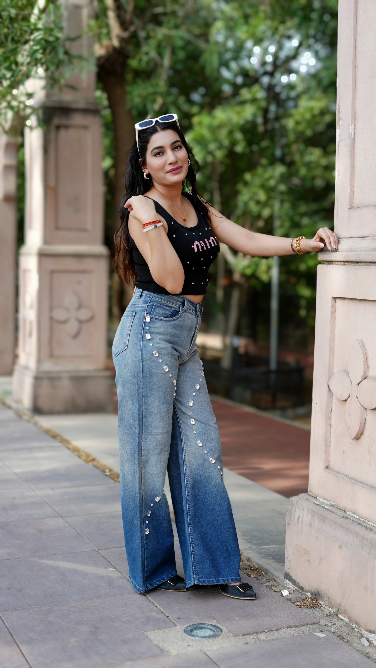 Woman Curves Stone Design Dual Shade Jeans