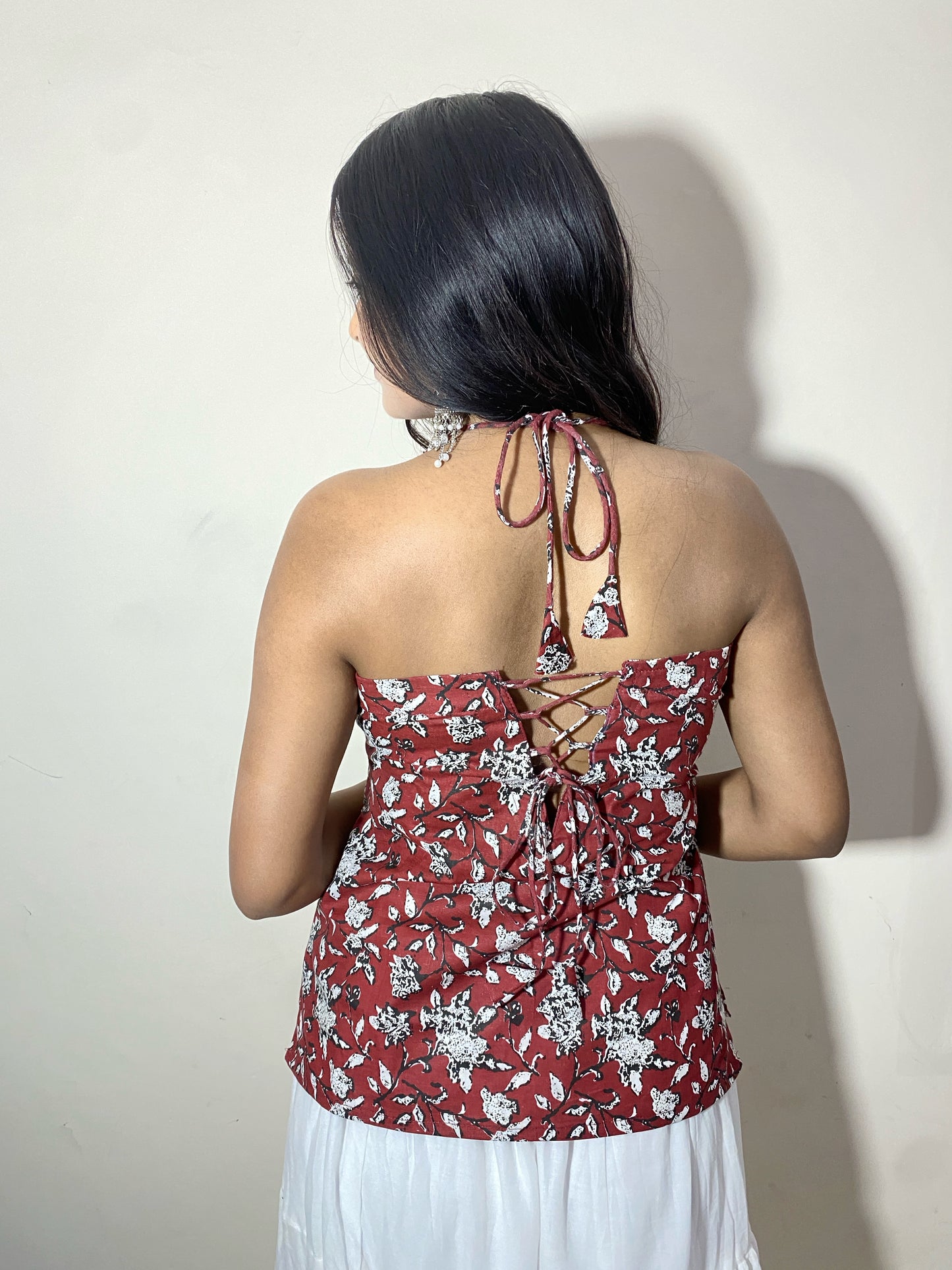 Mrinalini Women's Gerua Floral Print Halter Neck Short Kurti | Criss-Cross Lace-Up Back Sleeveless Indo Western Ethnic Top for Women
