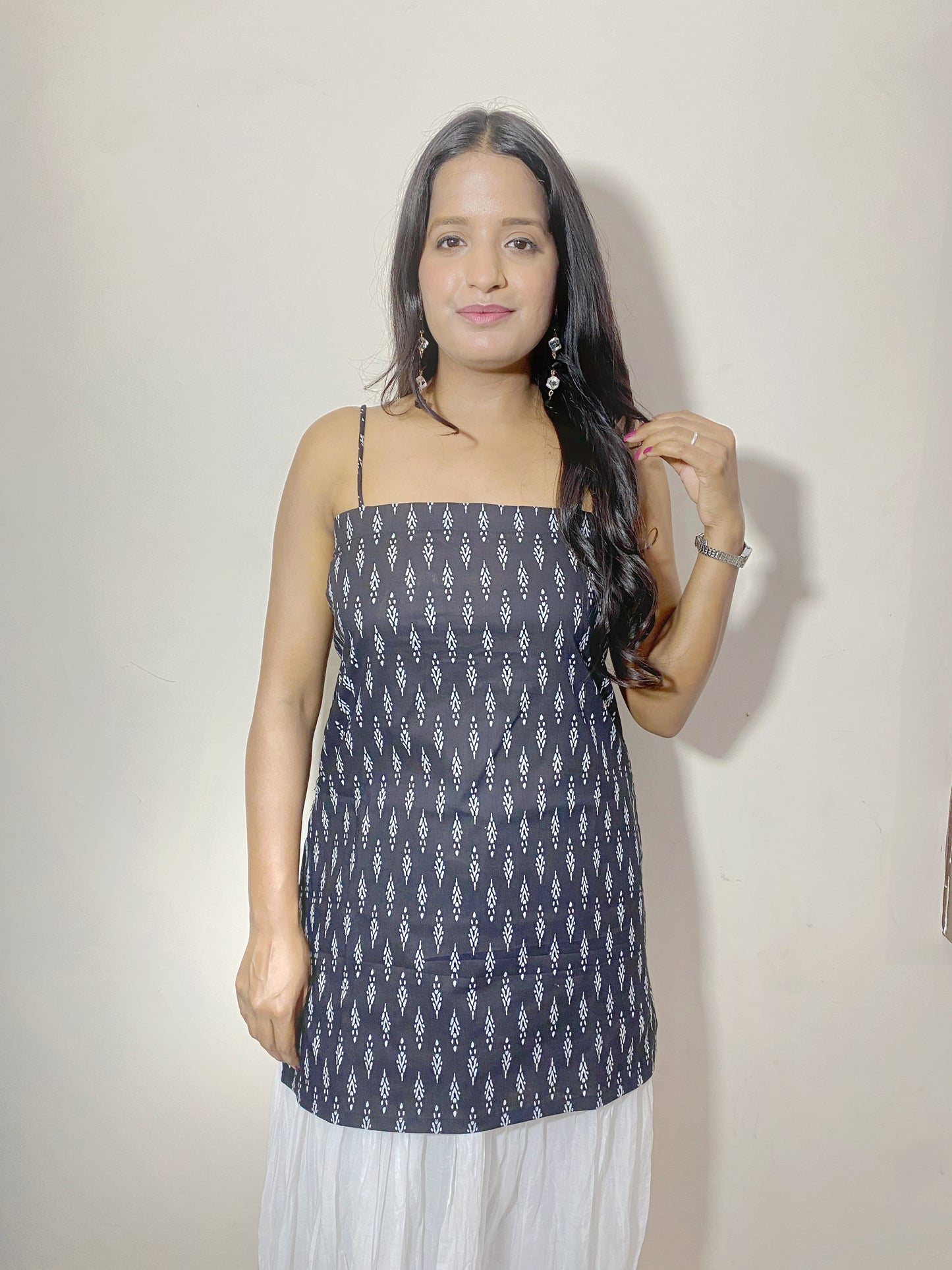 Avni Women's Black & White Printed Sleeveless Short Kurti | Criss Cross Lace-Up Back Indo Western Ethnic Top for Women