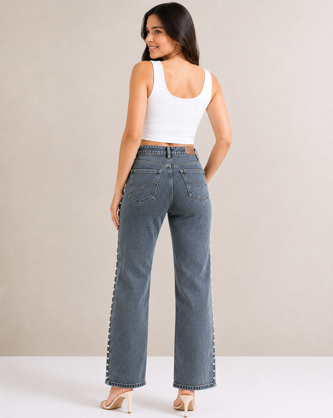 Pearl Design Straight Fit Jeans
