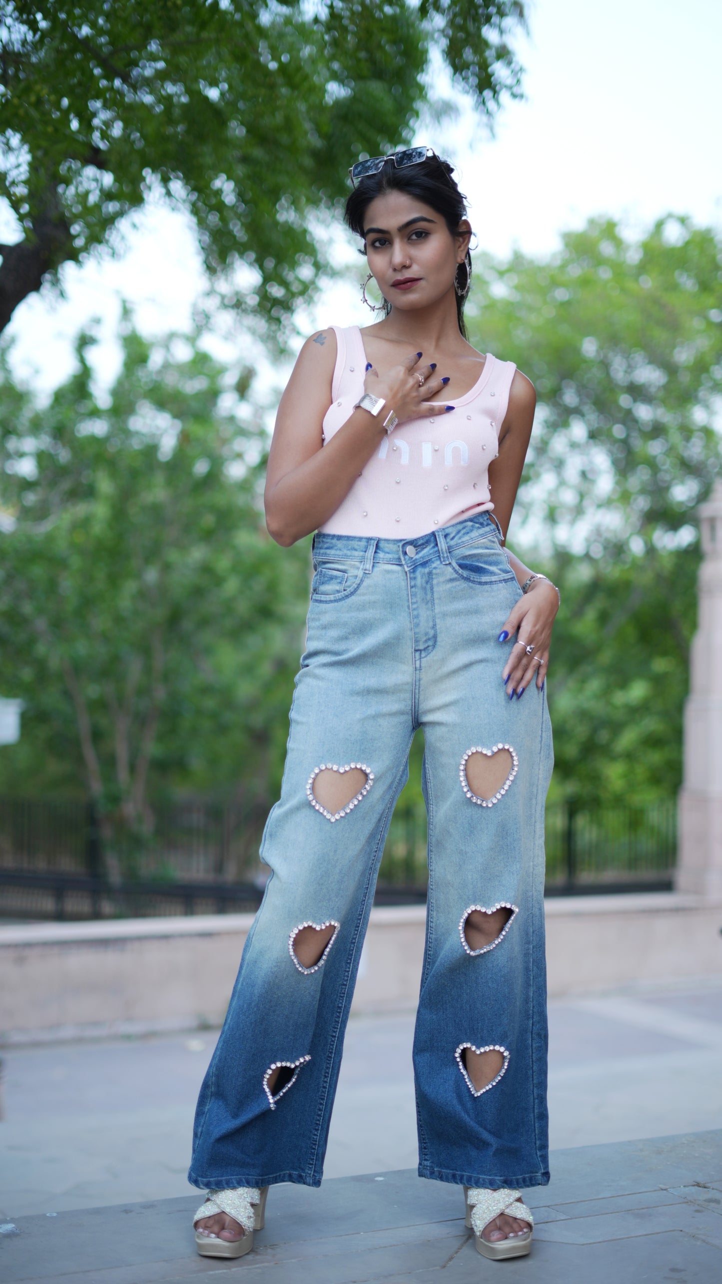 Woman Charm Heart Dual Shade Stone Jeans